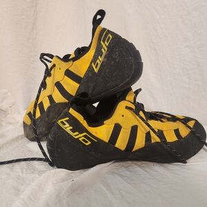 Bufo Yellow & Black Climbing Shoes Handmade Czech Republic Size 15